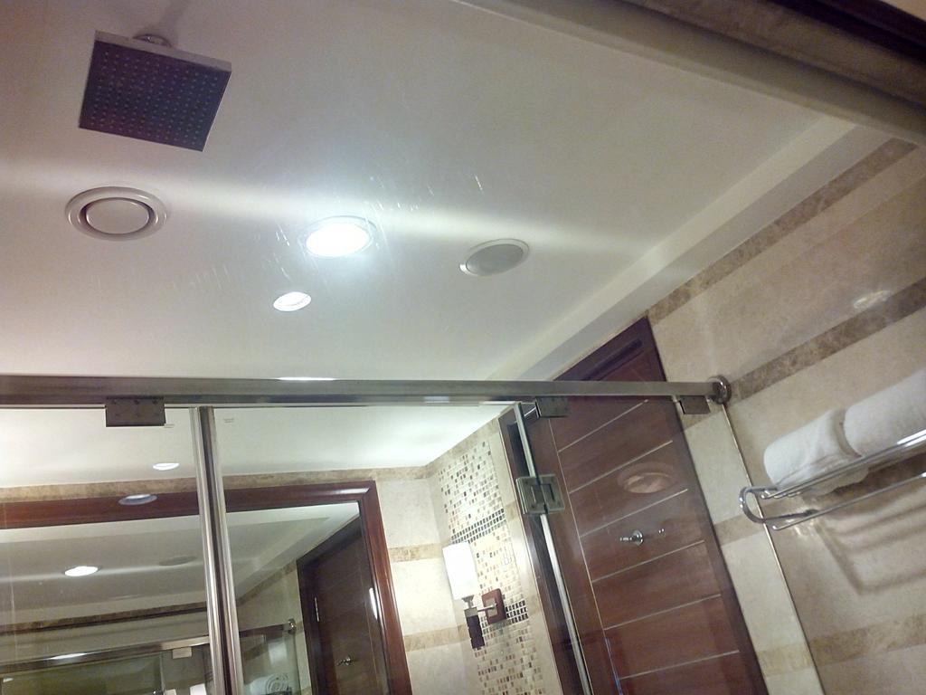The Ocean Pearl Retreat Hotel New Delhi Luaran gambar